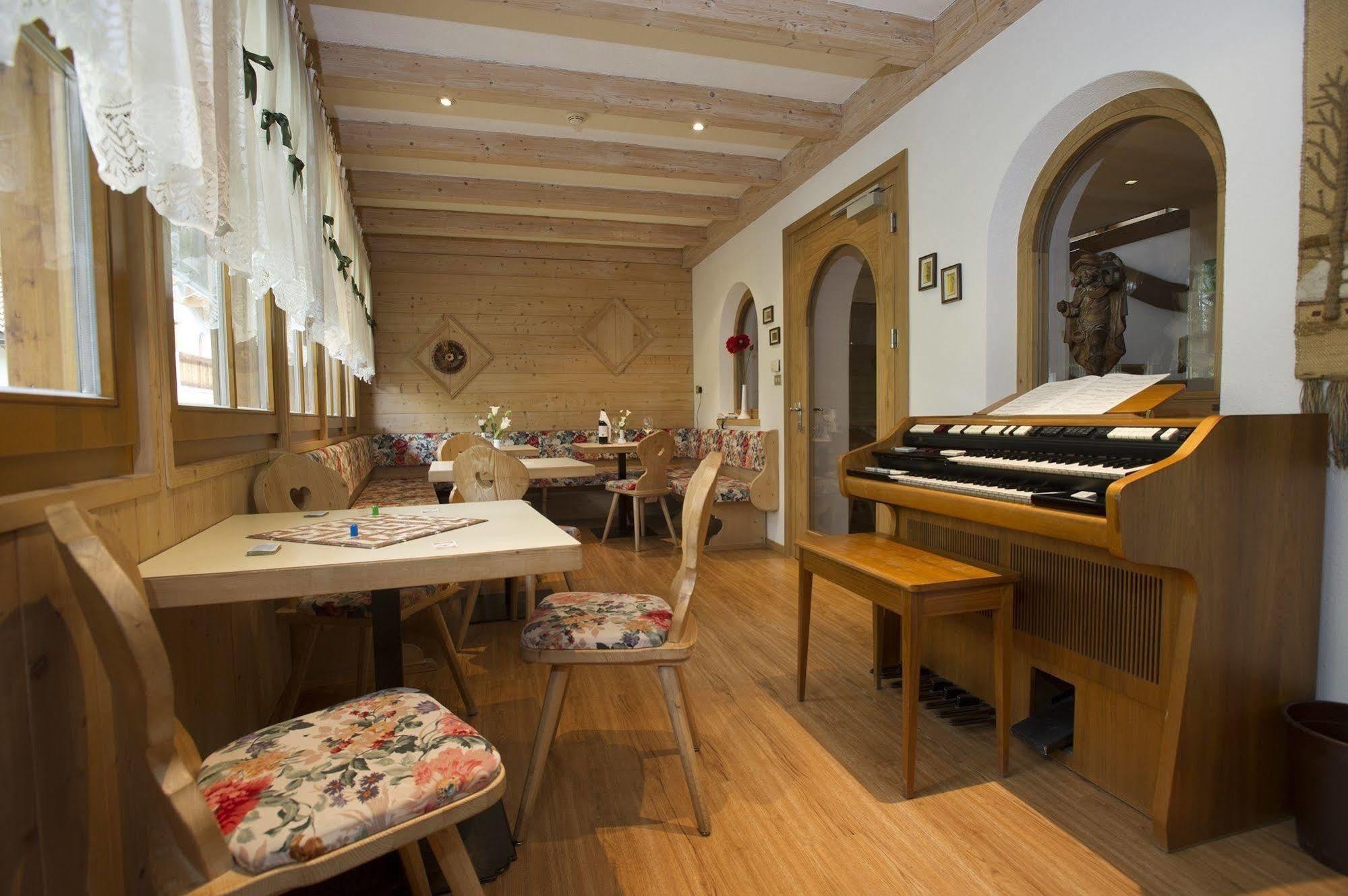 Mondschein Hotel